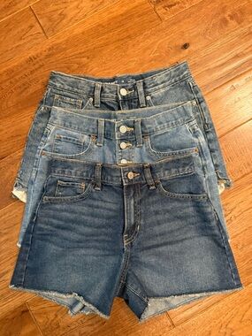 Old navy shorts NWOT